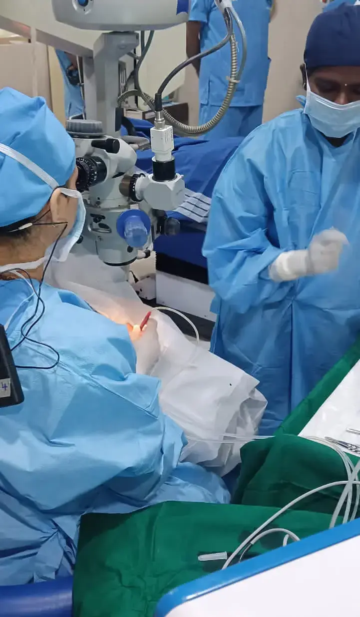 Live Cataract Surgery